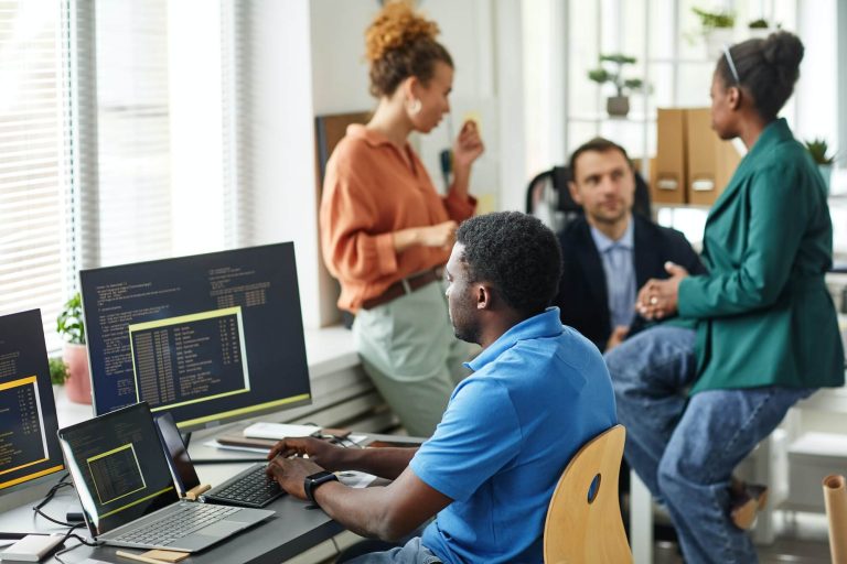 it-specialist-developing-software-at-office-1